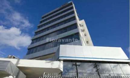 Casa comercial à venda na Avenida General Francisco Glicério, Pompéia, Santos