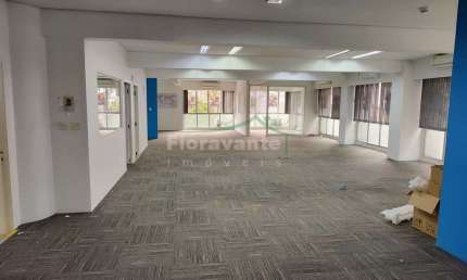 Conjunto Comercial, Centro, Santos. Próximo à Alfândega