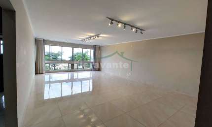 Apartamento com 3 quartos, Boqueirão, Santos. Frente para o mar