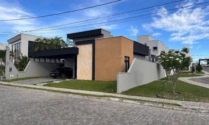 Casa em condomínio fechado com 3 quartos à venda na Rua Rubens Francisco Dias, 500, Papagaio, Feira de Santana