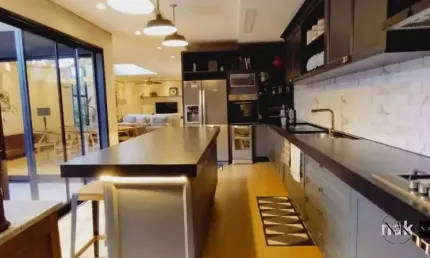 Casa com 3 quartos à venda na João Roberto Zingra, 1, Jardim Azaléia, Maringá por R$ 1.650.000