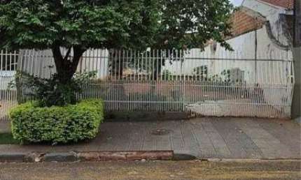 Terreno à venda na Pioneiro Marcelino Leonardo, 448, Jardim Monte Carlo, Maringá por R$ 279.000