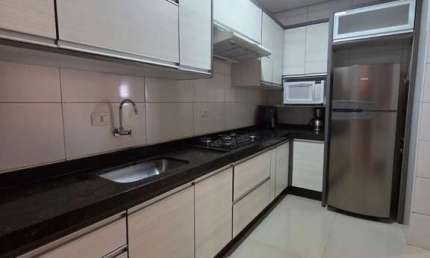 Casa com 3 quartos à venda na Coelho Neto, 1, Zona 05, Maringá por R$ 890.000