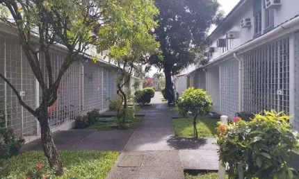 Casa à venda, 2 quartos, 1 vaga, Jardim São Paulo - Recife/PE