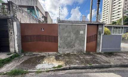 Casa para aluguel, 2 quartos, 10 vagas, Madalena - Recife/PE