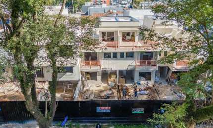 Casa com 3 quartos à venda na Rua Otávio Francisco Dias, 58, Água Verde, Curitiba por R$ 1.350.000