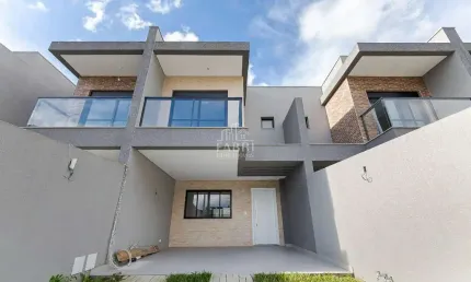Casa com 3 quartos à venda na Rua Joaquim Nabuco, 562, Tingui, Curitiba por R$ 750.000