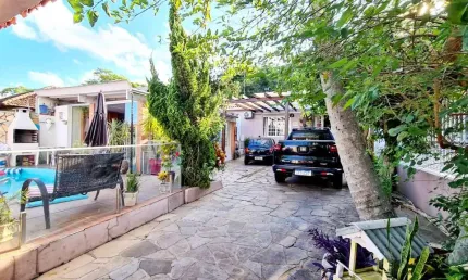 Casa à venda 3 Quartos, 2 Vagas, 390M², Centro, Campo Bom - RS