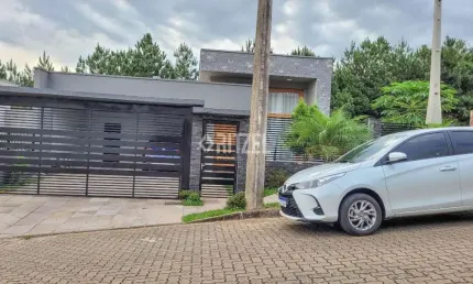 Casa à venda 3 Quartos, 2 Suites, 2 Vagas, 360M², Centro, Campo Bom - RS