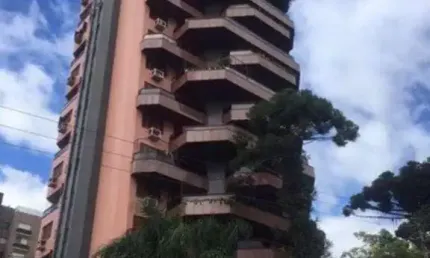 Apartamento à venda 3 Quartos, 1 Suite, 3 Vagas, 292.53M², Centro, Novo Hamburgo - RS