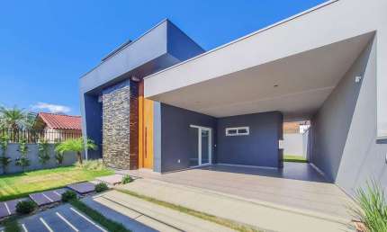 Casa Plana no Bairro Guarani, Novo Hamburgo – Conforto e Praticidade