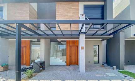 Casa à venda 3 Quartos, 1 Suite, 2 Vagas, 128 M², Vila Rosa, Novo Hamburgo - RS