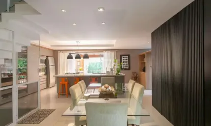 Casa à venda 3 Quartos, 1 Suite, 3 Vagas, 331M², Ideal, Novo Hamburgo - RS