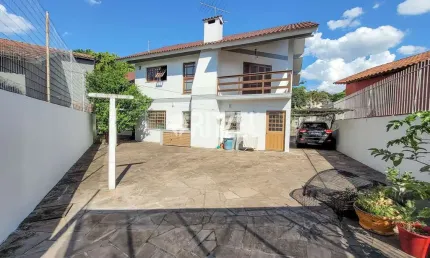 Casa com 3 quartos à venda na Rua Alberto Torres, 730, Ouro Branco, Novo Hamburgo