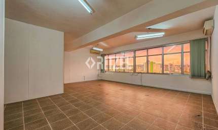 Sala comercial com 2 salas para alugar na Rua Lima e Silva, 222, Centro, Novo Hamburgo