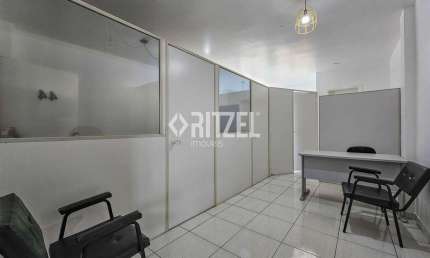 Sala comercial com 3 salas para alugar na Passeio Calçadão Osvaldo Cruz, 40, Centro, Novo Hamburgo