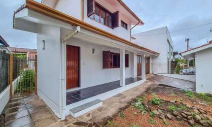 Casa para Locação 4 Quartos, 1 Suite, 4 Vagas, 318.83M², Pátria Nova, Novo Hamburgo - RS