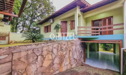 Casa com piscina para locação, Petrópolis, Novo Hamburgo, RS