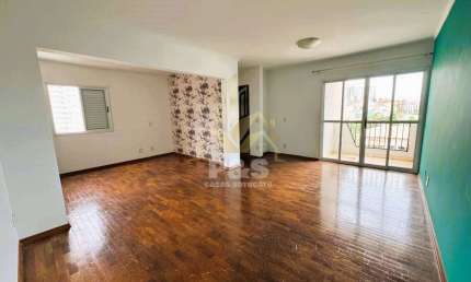 Apartamento ao lado das Escolas de Botucatu, com 96m2 e sala 3 ambientes.