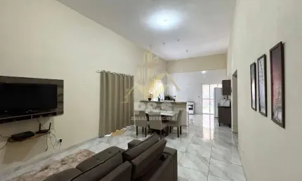 Terreno com 506 m2 e casa com 3 dormitórios, pé direito alto!
