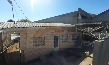 Casa com 2 quartos à venda na Rua Jaguariaíva, 815, Paloma, Colombo