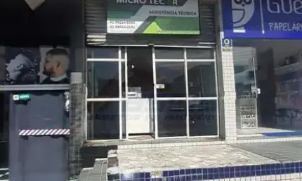 Casa comercial à venda na Rua Luiz França, 2.100, Cajuru, Curitiba