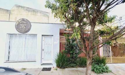 Encantadora casa comercial a venda na Vila Prado, Sao Carlos