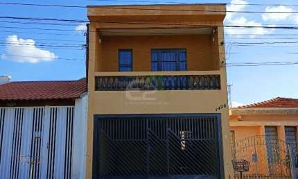 Linda Casa a Venda com Churrasqueira na Vila Boa Vista 1 em Sao Carlos