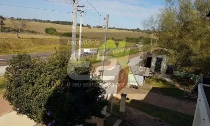 Espetacular chacara com 3 suites e piscina em Sao Carlos