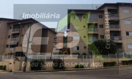 Apartamento aconchegante com 1 dormitorio no bairro Cidade Jardim em Sao Carlos