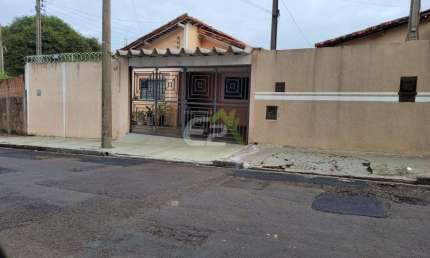 Casa de 4 dormitorios a venda na Vila Prado, Sao Carlos