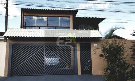 Casa a venda em Sao Carlos, Parque Fehr - 3 dormitorios, suite e quintal amplo!
