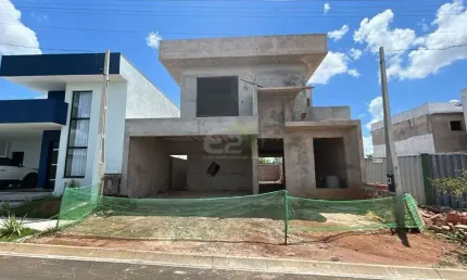 Casa Sobrado a venda no Jardim Jockei Club A, Sao Carlos - 3 suites e quintal amplo