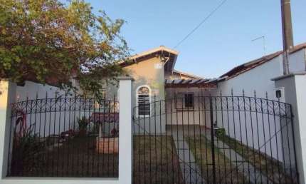Casa a venda e locacao no Parque Novo Mundo, Sao Carlos