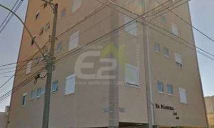 Lindo apartamento de 2 dormitorios no Centro de Sao Carlos!