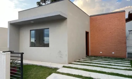 Casa com 3 quartos à venda na Vila Itaqui, Campo Largo 