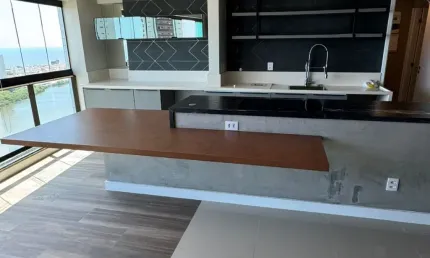 Apartamento com 3 Suítes, Vista para o Mar e Móveis Planejados – Recife – Alto Padrão