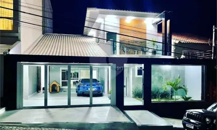 Casa com 3 quartos à venda na Feres José, Jardim Amália, Volta Redonda