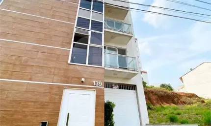 Casa com 4 quartos à venda na Francisco De Egídio Velasco, Jardim Amália, Volta Redonda