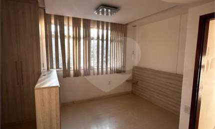 Apartamento com 2 quartos à venda na Tenente José Eduardo, Ano Bom, Barra Mansa