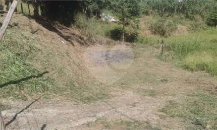 Terreno à venda na Barbacena, Santa Rita do Zarur, Volta Redonda