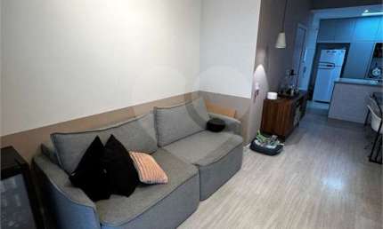 Apartamento com 3 quartos à venda na Trinta E Cinco, Sessenta, Volta Redonda