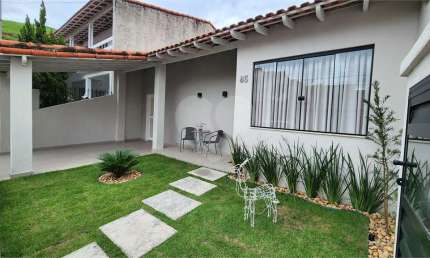Casa com 3 quartos à venda em Morada Da Granja - RJ