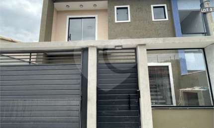 Casa com 3 quartos à venda na Pavão, Roma, Volta Redonda