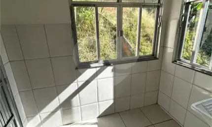 Apartamento com 2 quartos à venda em Jardim Amália - RJ