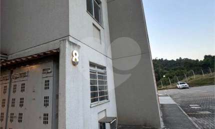 Apartamento com 2 quartos para locação em Água Limpa - RJ