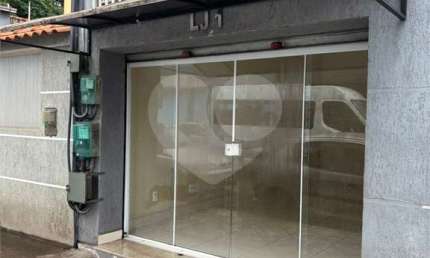 Ponto comercial para alugar na Quinhentos E Sessenta E Dois, Nossa Senhora das Graças, Volta Redonda