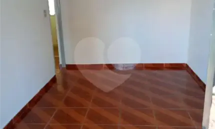 Casa com 3 quartos à venda na Setecentos E Cinqüenta E Oito, Casa de Pedra, Volta Redonda