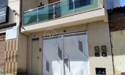 Casa para Locação em Vitória da Conquista, Alto Maron, 2 dormitórios, 1 banheiro, 1 vaga