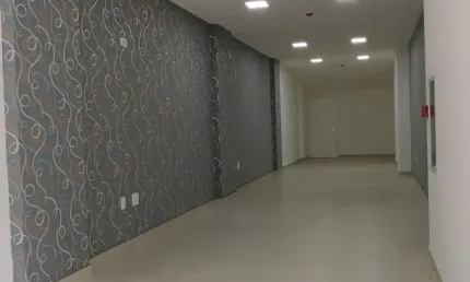 Ponto comercial com 1 sala para alugar na Rua 246, 426, Meia Praia, Itapema